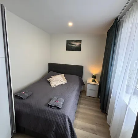 Apartment 3 In Center *